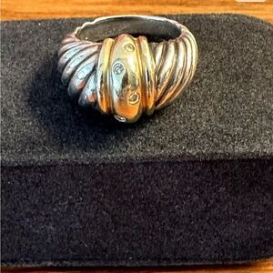 David Yurman large Dome Ring with Diamonds size 6.5